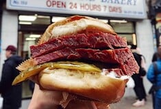 Γι' αυτό το μπέιγκελ φτάνεις μέχρι το Λονδίνο 