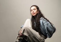 «Κοιμάμαι και ξυπνάω με το άγχος των 300.000 followers»