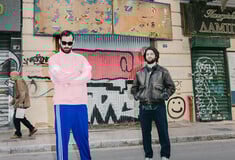 Κώστας Μπακιρτζής: «Στα λερωμένα καθίσματα και στους τοίχους του Βίλμα έχουν αποτυπωθεί ιστορίες έρωτα και πάθους»