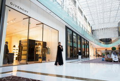 Ο πόλεμος παγώνει τη μόδα: Διεθνή brands κλείνουν καταστήματα στη Μέση Ανατολή