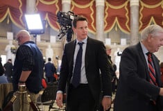 Οι νέοι βασιλείς του Χόλιγουντ: Πώς η οικογένεια Έλισον απέκτησε μια μιντιακή αυτοκρατορία 