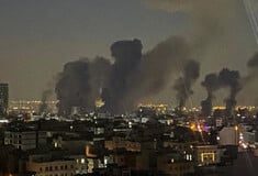 Ιράν: «Σαν να βρυχάται δράκος» - Κάτοικοι στην Τεχεράνη μιλούν για τη χειρότερη νύχτα από τους βομβαρδισμούς