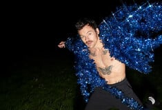 Ο Harry Styles ανοίγει τη νέα του εποχή με ένα άλμπουμ και ένα Netflix special