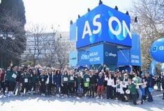 Περισσότεροι από 30.000 δρομείς έτρεξαν σαν ένα στον Ημιμαραθώνιο της Αθήνας