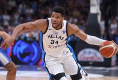 ΓΙΑΝΝΗΣ ΑΝΤΕΤΟΚΟΥΝΜΠΟ 