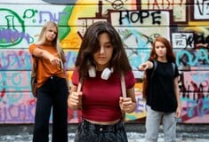 Από το προαύλιο στον διαδικτυακό εκφοβισμό, χρειάζεται να «ακούσουμε» τη βία των ανηλίκων