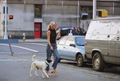 Το φάντασμα της Καρολίν Μπεσέτ-Kένεντι παραδίδει μαθήματα στιλ ακόμα