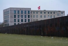 ΠΡΕΣΒΕΙΑ ΕΛΒΕΤΙΑ ΙΡΑΝ ΠΟΛΕΜΟΣ ΜΕΣΗ ΑΝΑΤΟΛΗ