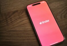 TINDER ΤΕΧΝΗΤΗ ΝΟΗΜΟΣΥΝΗ AI ΓΝΩΡΙΜΙΕΣ