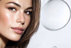Το νέο beauty trend για νεανικό βλέμμα δεν είναι το lifting, είναι το smart skincare