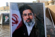 ΜΟΤΖΤΑΜΠΑ ΧΑΜΕΝΕΙ ΙΡΑΝ