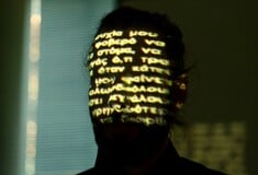 O Θύμιος Ατζακάς έκανε το «Κτίσμα» του Κάφκα μουσική περφόρμανς