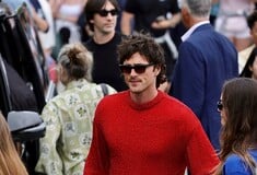 Η Chanel έγινε hip και είναι παντού!