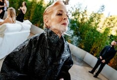 Φώτα, κι άλλα φώτα!