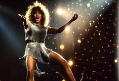 Η Pophouse αποκτά το όνομα, την εικόνα και τον κατάλογο της Tina Turner