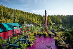 Ένα αγρόκτημα επιπλέει σ' αυτό το αυτοσχέδιο νησί 