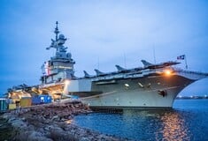 ΣΑΡΛ ΝΤΕ ΓΚΩΛ ΑΕΡΟΠΛΑΝΟΦΟΡΟ ΓΑΛΛΙΑ ΕΦΑΡΜΟΓΗ ΤΡΕΞΙΜΟ