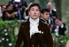 Μπάρι Κίογκαν: «Υπάρχει πολύ μίσος στο διαδίκτυο, με έχει κάνει να μην θέλω να βγαίνω έξω»