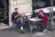 Ο Shia LaBeouf εθεάθη να ουρλιάζει σε γυναίκα στη Ρώμη