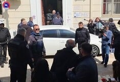 ΚΑΡΔΙΤΣΑ ΔΟΛΟΦΟΝΙΑ ΤΡΑΓΟΥΔΙΣΤΗΣ