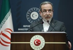 ΙΡΑΝ ΑΜΠΑΣ ΑΡΑΓΤΣΙ ΣΤΙΒ ΓΟΥΙΤΚΟΦ ΠΟΛΕΜΟΣ ΜΕΣΗ ΑΝΑΤΟΛΗ ΤΖΑΡΕΝΤ ΚΟΥΣΝΕΡ