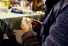 ΗΛΙΚΙΩΜΕΝΟΙ ΓΛΥΚΑ ΜΑΣΗΣΗ