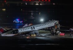 ΝΕΑ ΥΟΡΚΗ ΣΥΓΚΡΟΥΣΗ ΑΕΡΟΣΚΑΦΟΣ LA GUARDIA