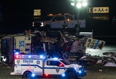 Σύγκρουση αεροσκάφους στη Νέα Υόρκη: «Δεν θα ήμουν εδώ αν ο πιλότος δεν είχε ενεργήσει γρήγορα» λέει επιβάτιδα