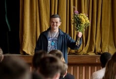 Δυστυχώς βρίζω, τι να κάνουμε τώρα;