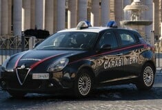 ΙΤΑΛΙΑ ΜΑΘΗΤΗΣ ΜΑΧΑΙΡΙ ΚΑΘΗΓΗΤΡΙΑ