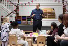 ΟΘΟΝΕΣ ΠΑΙΔΙΑ ΒΡΕΤΑΝΙΑ ΚΙΡ ΣΤΑΡΜΕΡ