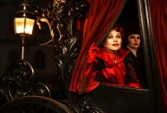 Η Isabelle Huppert ως βρικόλακας και ο Tony Leung στο πρώτο κύμα τίτλων του Sydney Film Festival