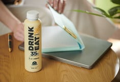 Το επόμενο υγιεινό γεύμα σου βρίσκεται σε ένα feelgood παστέλ μπουκάλι 