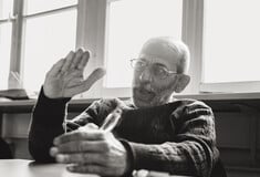 83 λεπτά με τον Μανόλη Κορρέ