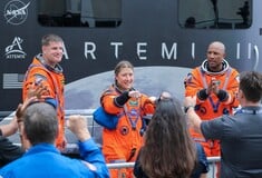 ARTEMIS II ΣΕΛΗΝΗ ΕΚΤΟΞΕΥΣΗ