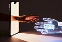 Έρευνα της Joi AI: Πώς η τεχνητή νοημοσύνη μπαίνει στο φλερτ και τη σεξουαλική ζωή