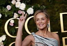 ΣΑΡΟΝ ΣΤΟΟΥΝ ΡΟΜΠΕΡΤ ΝΤΕ ΝΙΡΟ ΦΙΛΙ 