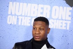 ΤΖΟΝΑΘΑΝ ΜΕΙΤΖΟΡΣ ΠΑΡΑΘΥΡΟ ΓΥΡΙΣΜΑΤΑ ΤΑΙΝΙΑ ΑΤΥΧΗΜΑ