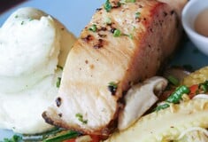 ΚΥΡΙΑΚΗ ΤΩΝ ΒΑΙΩΝ ΓΙΑΤΙ ΤΡΩΜΕ ΨΑΡΙ