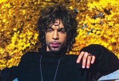 Ο Prince όπως δεν τον βλέπαμε συνήθως, μέσα από το λεύκωμα του στενού συνεργάτη του