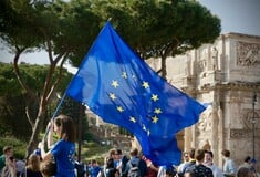 DISCOVEREU ΕΥΡΩΠΗ ΤΑΞΙΔΙΑ ΤΑΞΙΔΙΩΤΕΣ