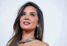 ΟΛΙΒΙΑ ΜΑΝ ΗΘΟΠΟΙΟΣ 