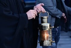 ΑΓΙΟΣ ΦΩΣ ΕΛΛΑΔΑ ΤΙ ΩΡΑ