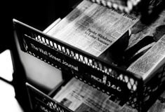 ΝΤΟΝΑΛΝΤ ΤΡΑΜΠ WALL STREET JOURNAL ΑΓΩΓΗ ΔΥΣΦΗΜΙΣΗ