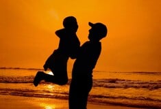 ΠΑΤΡΟΤΗΤΑ ΟΡΜΟΝΕΣ ΕΓΚΕΦΑΛΟΣ ΑΝΔΡΕΣ