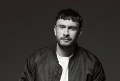 Μετά το «Baby Reindeer», ο Ρίτσαρντ Γκαντ επιστρέφει με το σκοτεινό «Half Man»