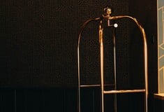 ΧΑΝΙΑ ΞΕΝΟΔΟΧΕΙΟ ΑΝΑΚΟΠΗ ΚΑΡΔΙΑΣ ΥΠΑΛΛΗΛΟΣ