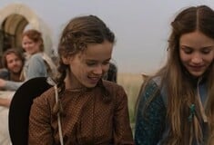 ΜΙΚΡΟ ΣΠΙΤΙ ΛΙΒΑΔΙ NETFLIX TRAILER TEASER