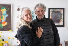 Τηλεμεταφορά σε μια άλλη Μύκονο με την Michèle Valley