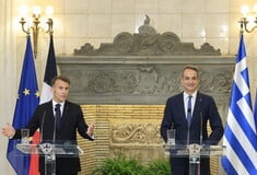 ΚΥΡΙΑΚΟΣ ΜΗΤΣΟΤΑΚΗΣ ΕΜΑΝΟΥΕΛ ΜΑΚΡΟΝ 